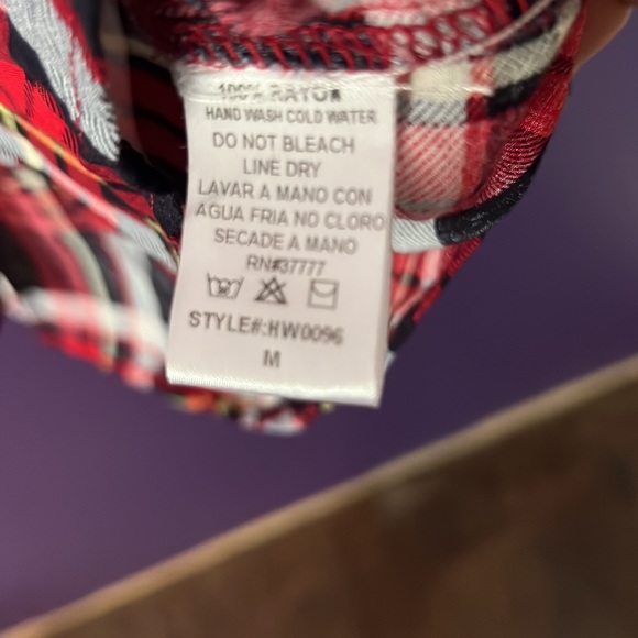 Plaid button front fall top - Picture 8 of 8